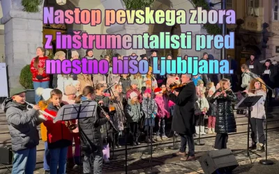 Nastop pevskega zbora z inštrumentalisti
